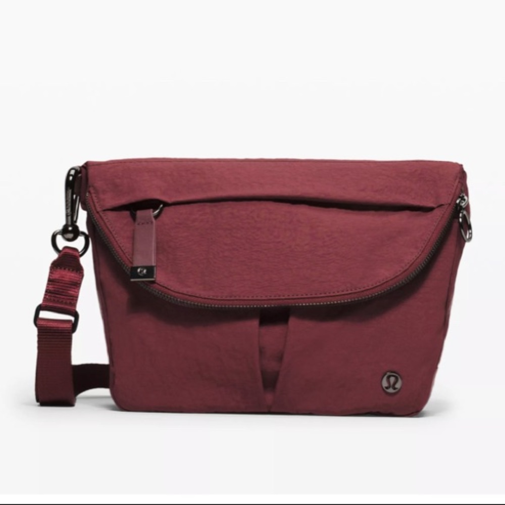 Lululemon All Night Festival Bag Full 5L Merlot Date NWT😎Summer Special